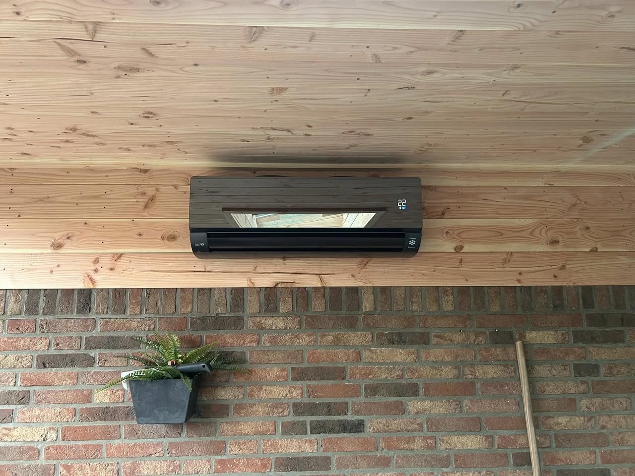 Stijlvolle klimaatoplossing onder een veranda – projectfoto 1